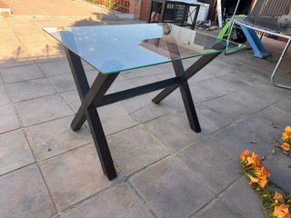 Mesa comedor forja y cristal diseño X