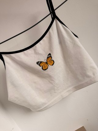 Crop top mariposa blanco