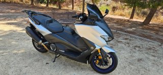 Yamaha Tmax 530 SX Maxi Scooter
