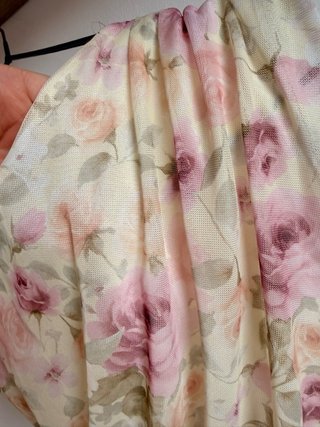 Body floral beige y rosa