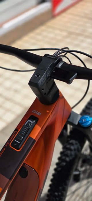 KTM MACINA SCARP SX MASTER DI2 talla M