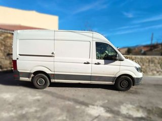 VOLKSWAGEN crafter