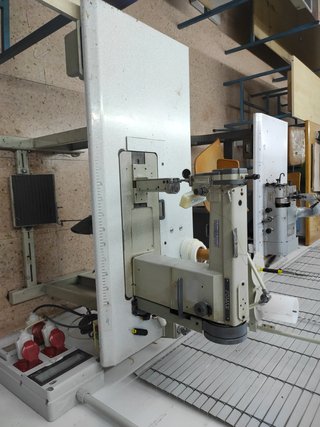 Máquina de coser FOMAX columna