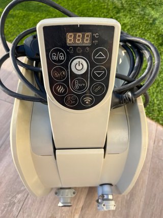 Motor exterior jacuzzi beige