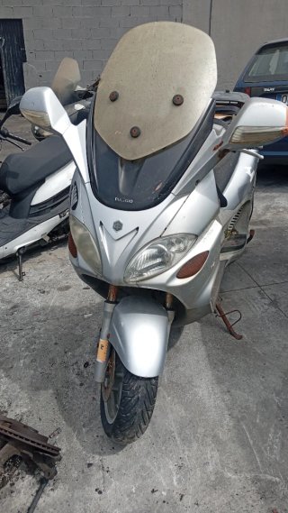 Despiece Piaggio X9 250