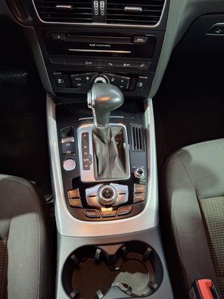 AUDI Q5 2.0 TDI quattro 177