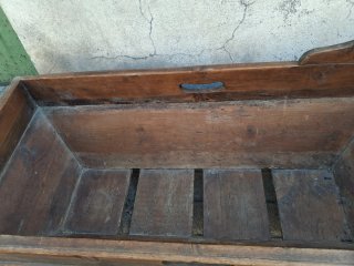 Cuna balancín antigua buena madera +100 años buen