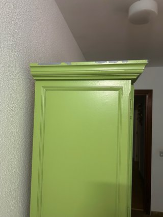 Armario infantil verde con cajones