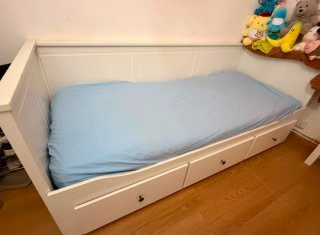 Diván IKEA HEMNES 80x200 con 3 cajones NEGOCIABLE