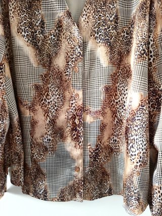 Blusa animal print leopardo y cuadros talla 58