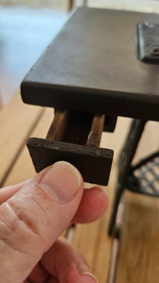 Réplica Máquina Coser Antigua Miniatura