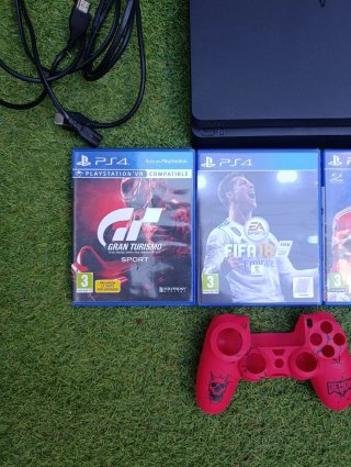 PS4 Slim + Funda Mando + 3 Juegos | PlayStation 4