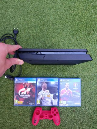 PS4 Slim + Funda Mando + 3 Juegos | PlayStation 4