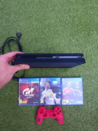 PS4 Slim + Funda Mando + 3 Juegos | PlayStation 4