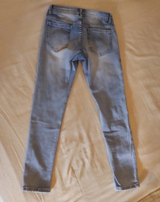 Pantalón vaquero verano bordado flores