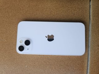 iPhone 13 Apple