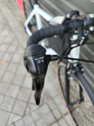 Bicicleta Carretera Triban Easy 8V