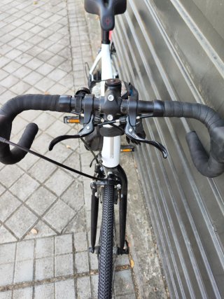 Bicicleta Carretera Triban Easy 8V