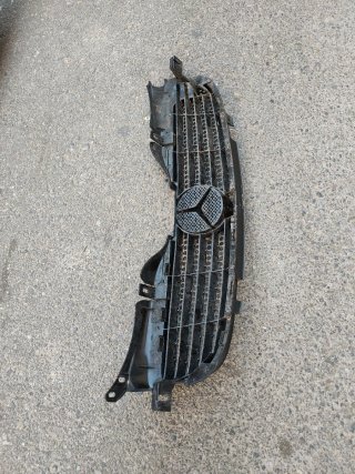 PARAGOLPES DELANTERO MERCEDES SLK R170
