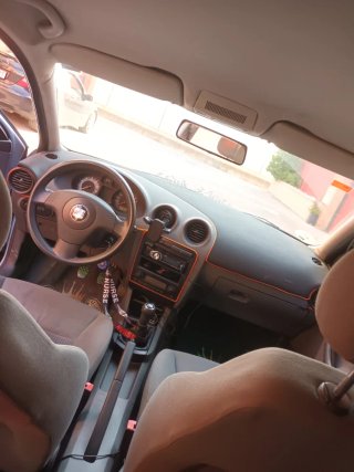 Seat ibiza 2003