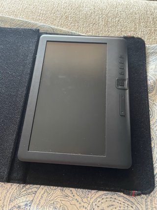 Libro electrónico . Negro