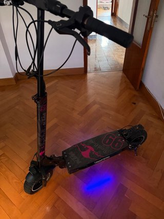 Patinete Eléctrico KTM Red Bull