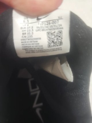 Zapatillas Nike Mujer Negras y Blancas