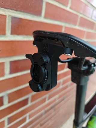 Soporte specialized SWAT Garmin RCT715 varia