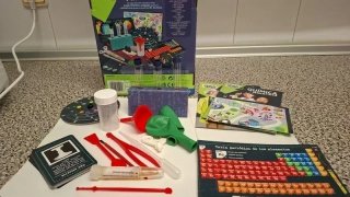 Juego Clementoni Química Misteriosa