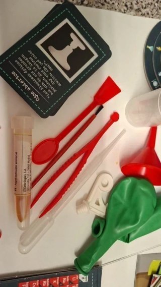 Juego Clementoni Química Misteriosa