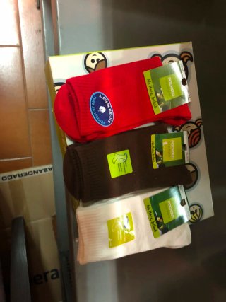 Lote 6500 pares calcetines Pocholo