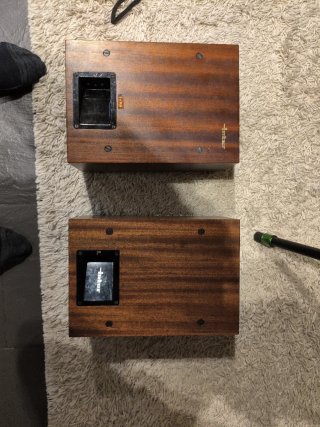 Altavoces vintage madera