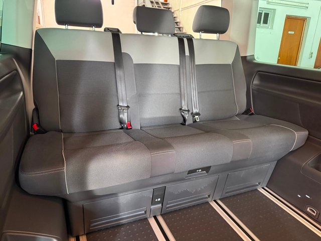 Volkswagen Multivan 2.0 TDI 140 CV DSG7