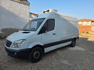 Mercedes-Benz Sprinter 2012