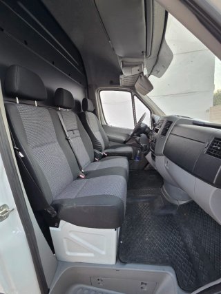 Mercedes-Benz Sprinter 2012