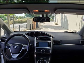 TOYOTA verso