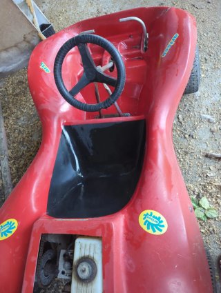 Car rojo