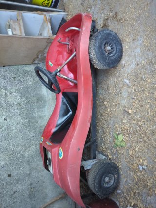 Car rojo