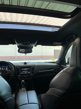 Maserati Levante SQ4, 430cv, V6
