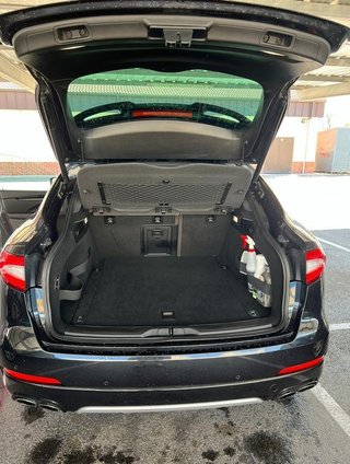 Maserati Levante SQ4, 430cv, V6