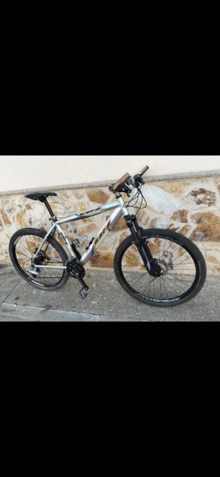 Bicicleta BH Sierra Nevada 26