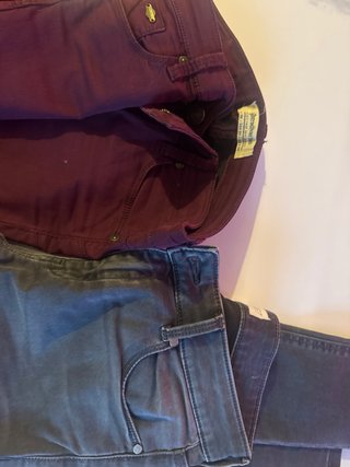 Pantalones pitillo morados y gris T.36