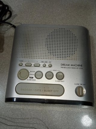 Radio Despertador Sony Dream Machine ICF-C216