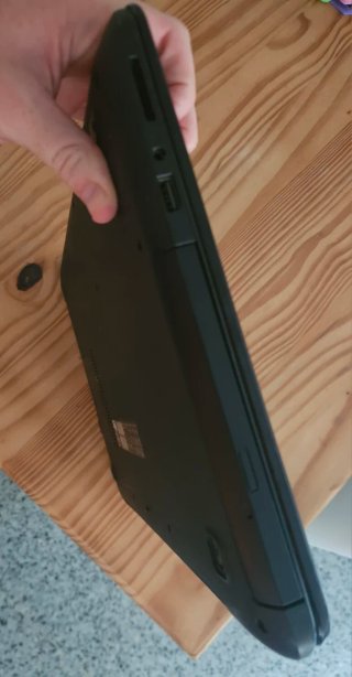 Portátil ASUS X54L Intel i3 4GB RAM 500GB HDD