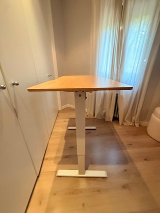 Escritorio elevable eléctrico madera y metal