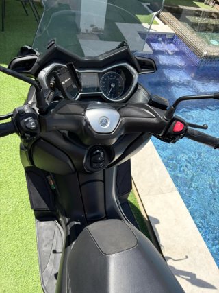 Yamaha XMAX 125cc Negra   Nueva poco uso