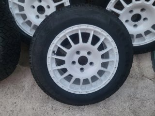 Ruedas de tierra Rally Raid