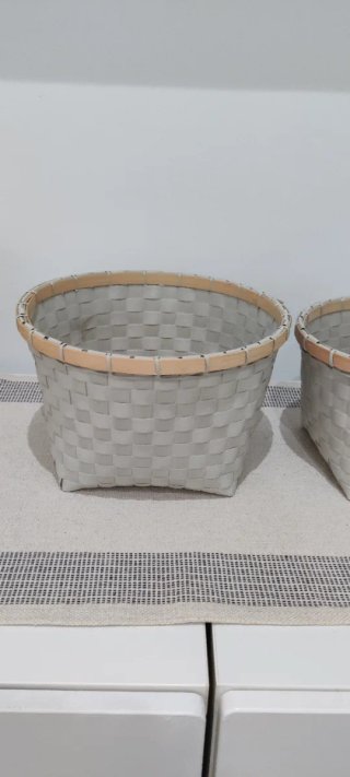 Cestas de bambú y mimbre