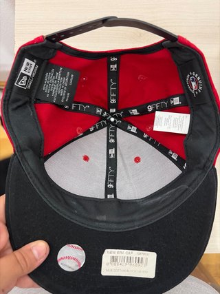 Gorra New Era 9FIFTY Snapback Roja y Negra