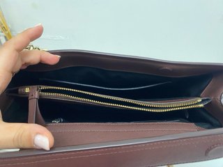 Bolso DKNY Piel Marrón Cadena Dorada